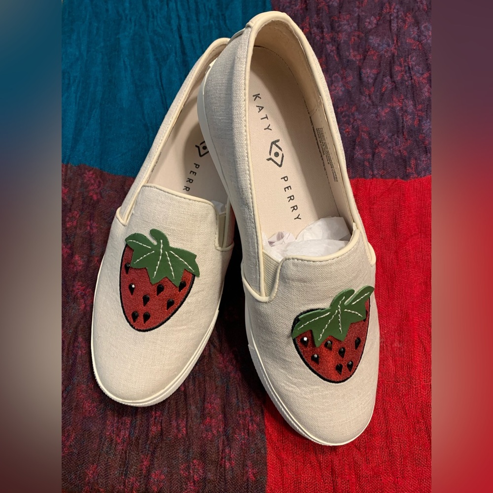 NWT The Kerry Canvas Strawberry Slip On by Katy Perry Collections